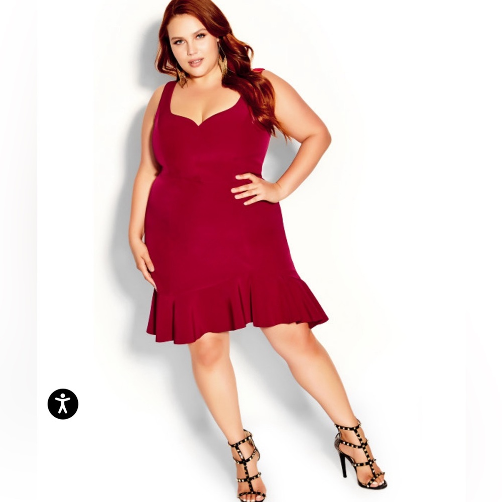 City Chic - Cherish Mini Dress - love red
Size: M (18)